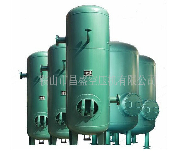 【立式儲氣罐】的設計與施工。